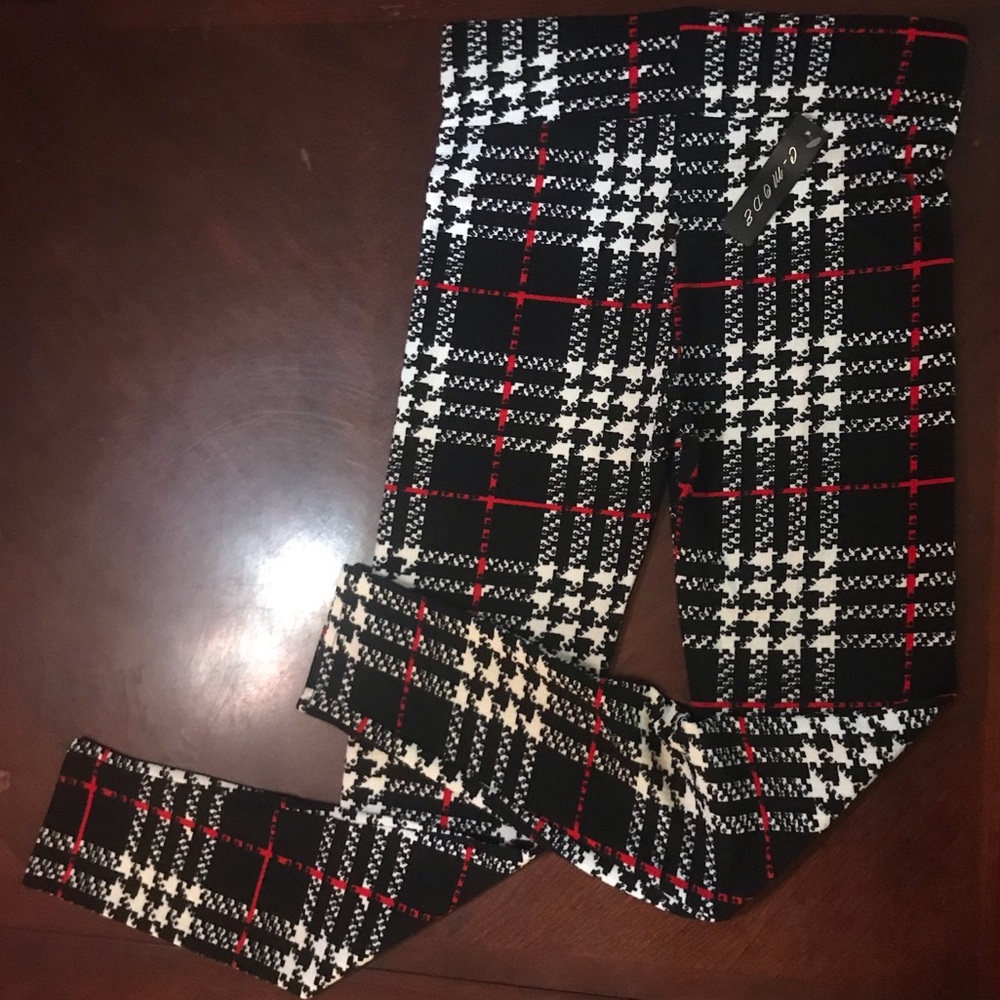 🆕 C-Mode Blk/Wht/Red Legging-One Size Fits Most - Picture 2 of 8